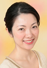 マナー講師・山田 梨花