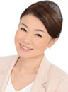 マナー講師・村山 愛