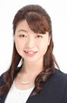 マナー講師・吉岡 由香
